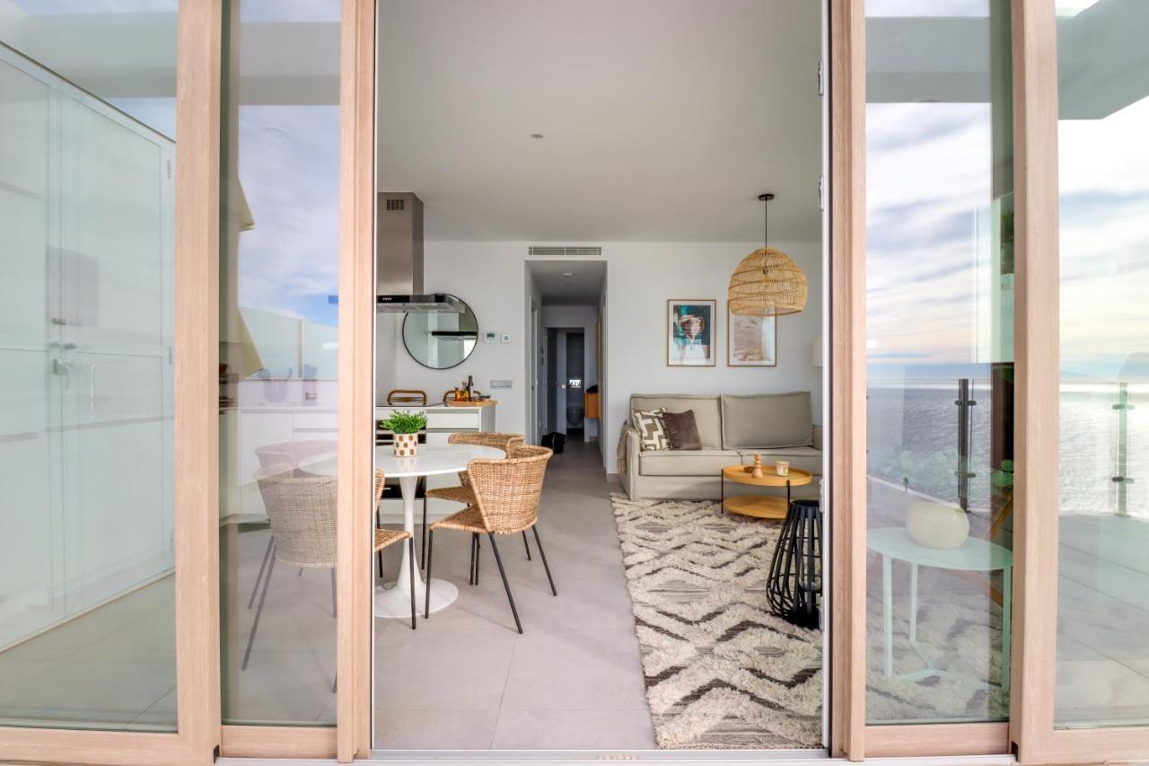Bayview Hills, Luxury 2 Bedroom Apartment ตอร์ร็อกซ์ ภายนอก รูปภาพ