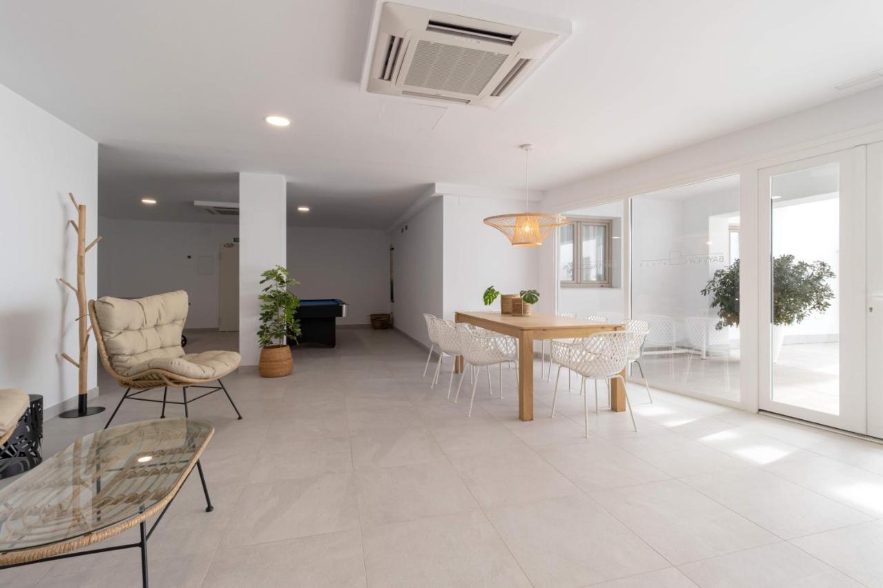 Bayview Hills, Luxury 2 Bedroom Apartment ตอร์ร็อกซ์ ภายนอก รูปภาพ
